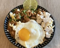 11) khao Pad Pak
