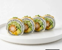 Bigg Roll Crevette tempura, concombre, avocat, iceberg, Sauce curry